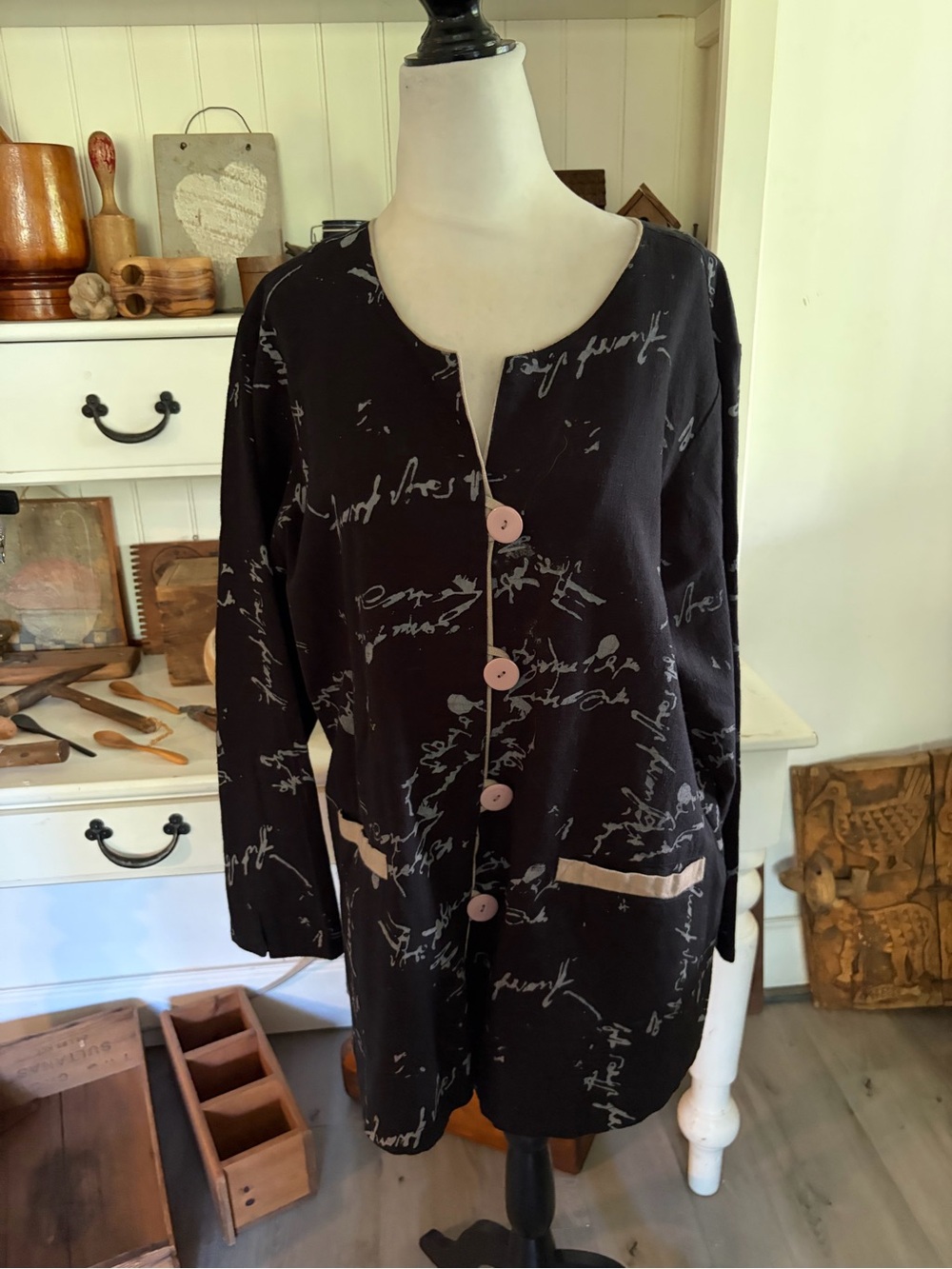 Parsley & Sage Black Script-Print Button Front Linen Jacket with Beige Trim